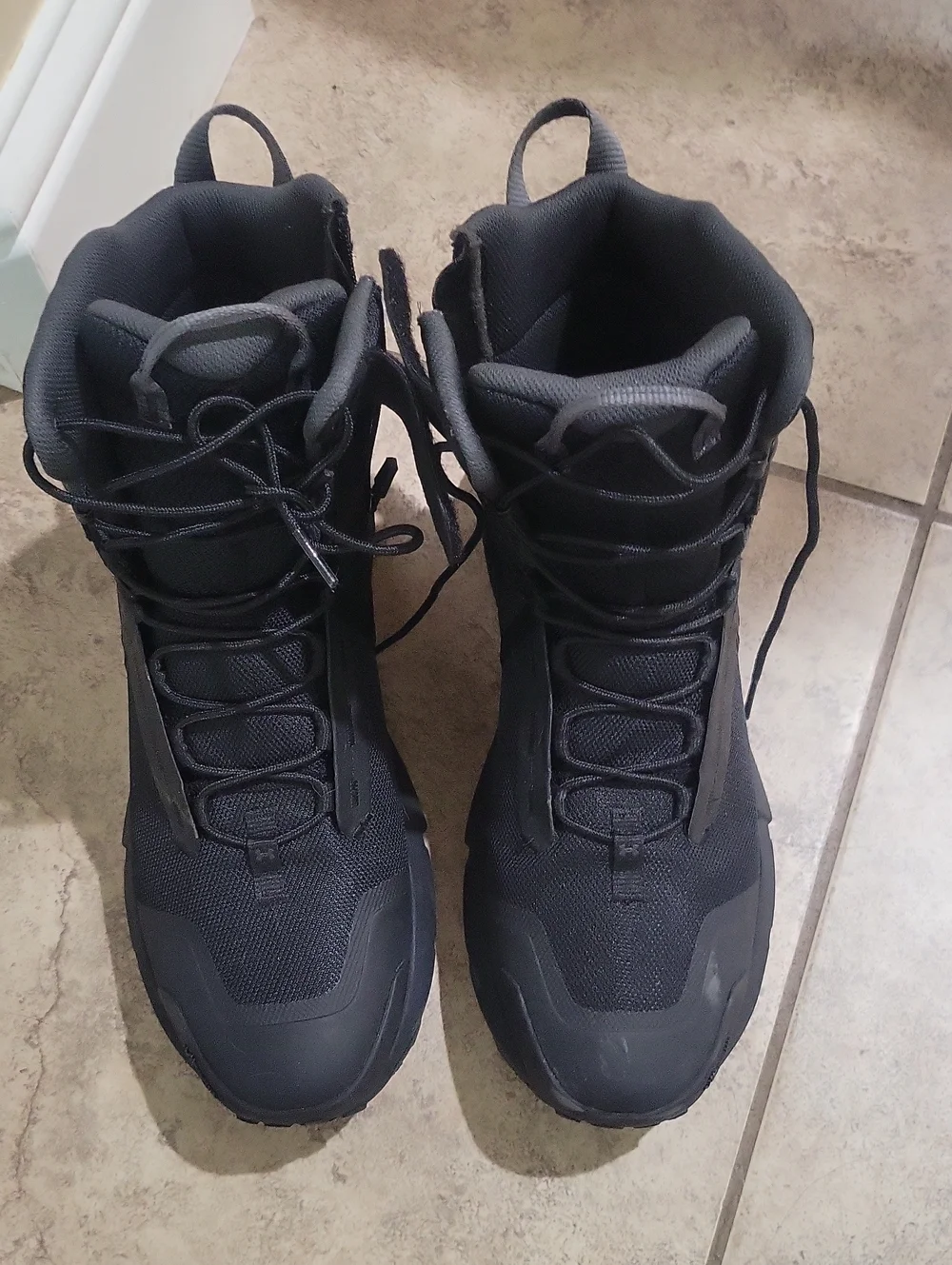 Under Armour Men's Black Waterproof Tactical Boot